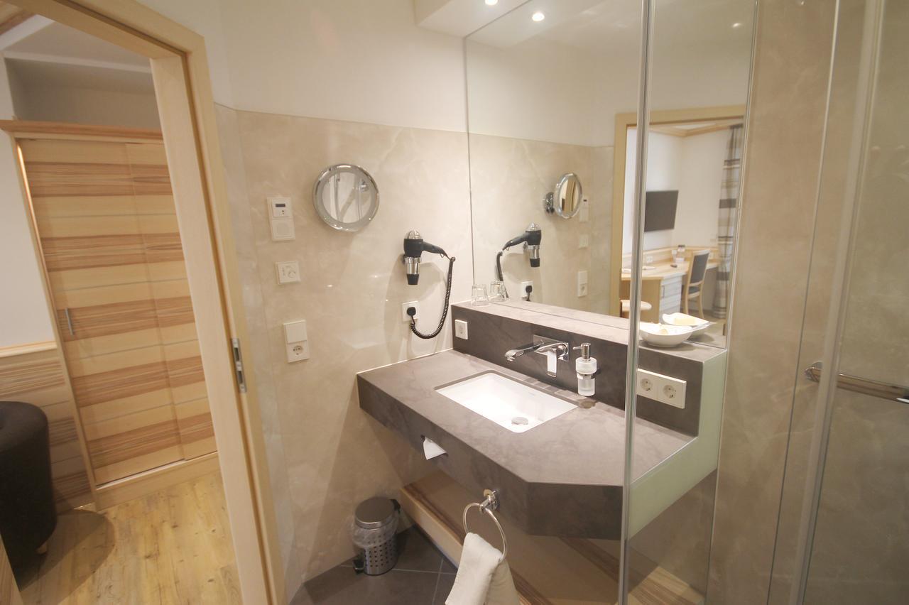 Wohlfuehlhotel Bercher Waldshut-Tiengen Room photo